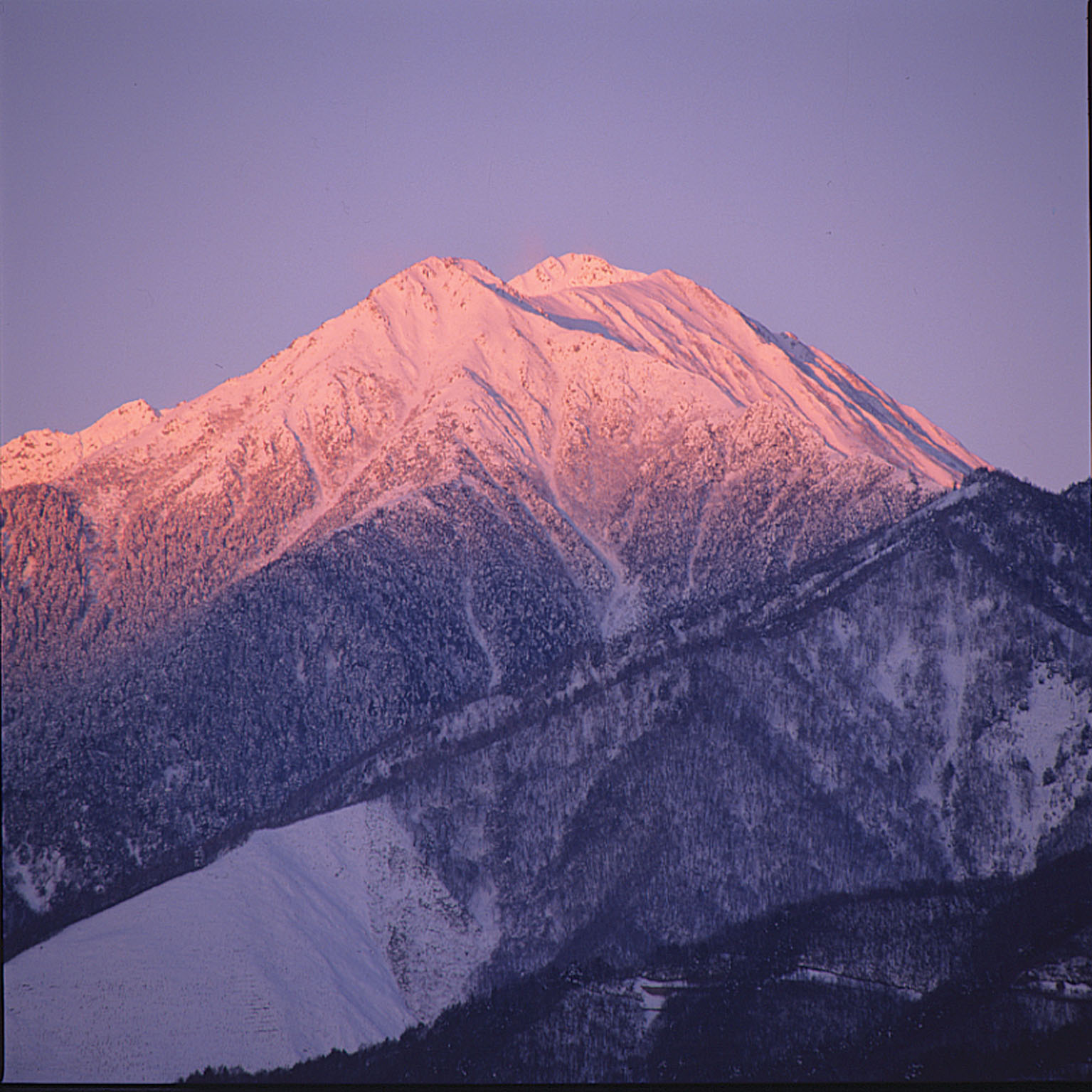 Mt. Jonen in the Early Morning